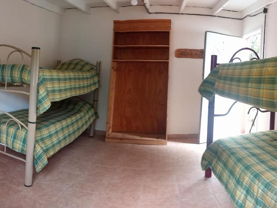 Camping Rio De Las Vueltas El Chalten Δωμάτιο φωτογραφία